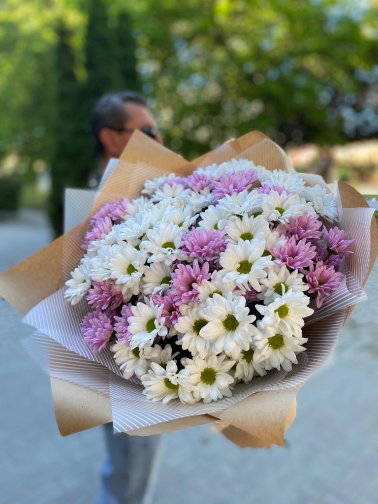 Букет "Ромашки цветные"